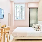 Petit Studio Confortable & Tranquille Paris 17Eme